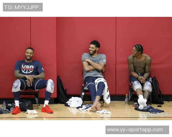 科尔透露巴特勒和库明加因脚踝伤缺席预计揭幕战能复出